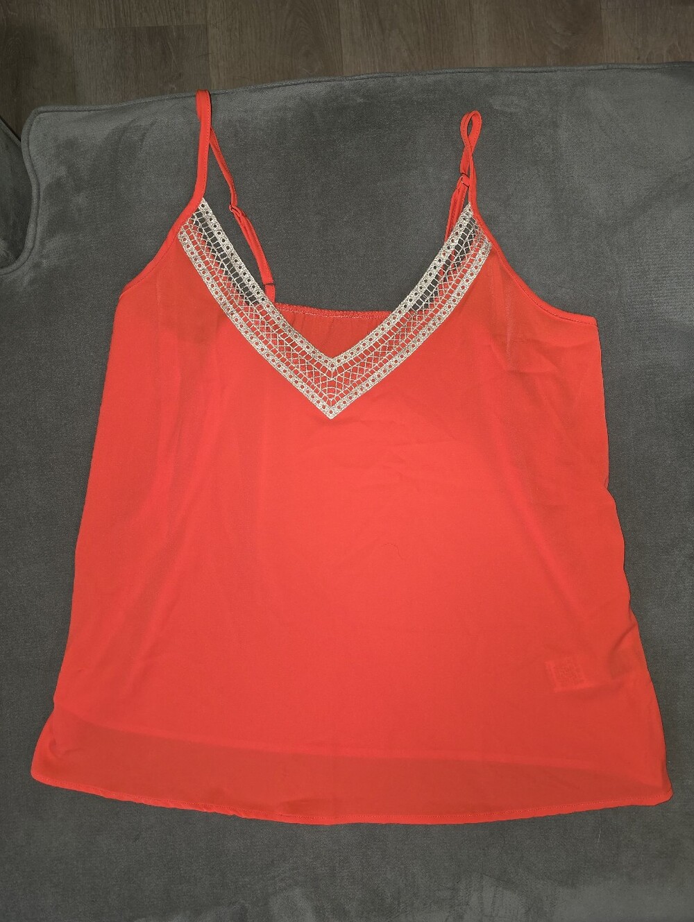 Women’s Red Beaded V-Neck Cami Top Xl